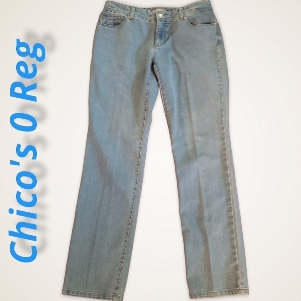 Chico's Midrise Jeans Embellished Pocket Light Wash 0 Reg 30x30.5 EUC